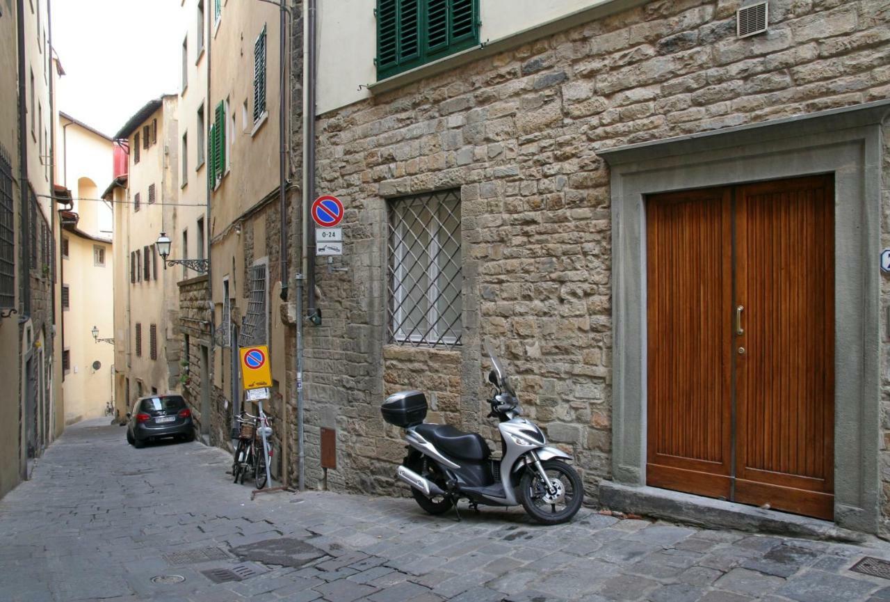 My Ponte Vecchio Apartment ฟลอเรนซ์ ภายนอก รูปภาพ